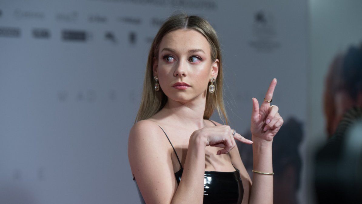 Ester Expósito ha sido acusada de ser grosera e indiferente con los fans Ester Expósito ha sido acusada de ser grosera e indiferente con los fans