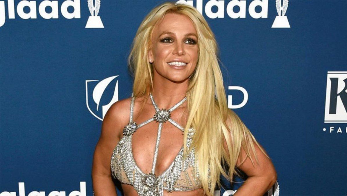 Britney Spears se contonea al ritmo de J Balvin