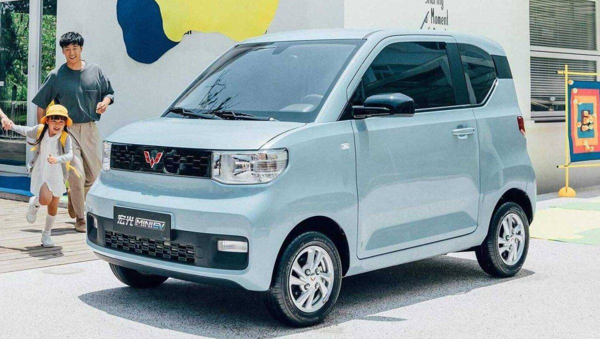 El auto se vende en China por apenas 4.000 dólares al mes El auto se vende en China por apenas 4.000 dólares al mes