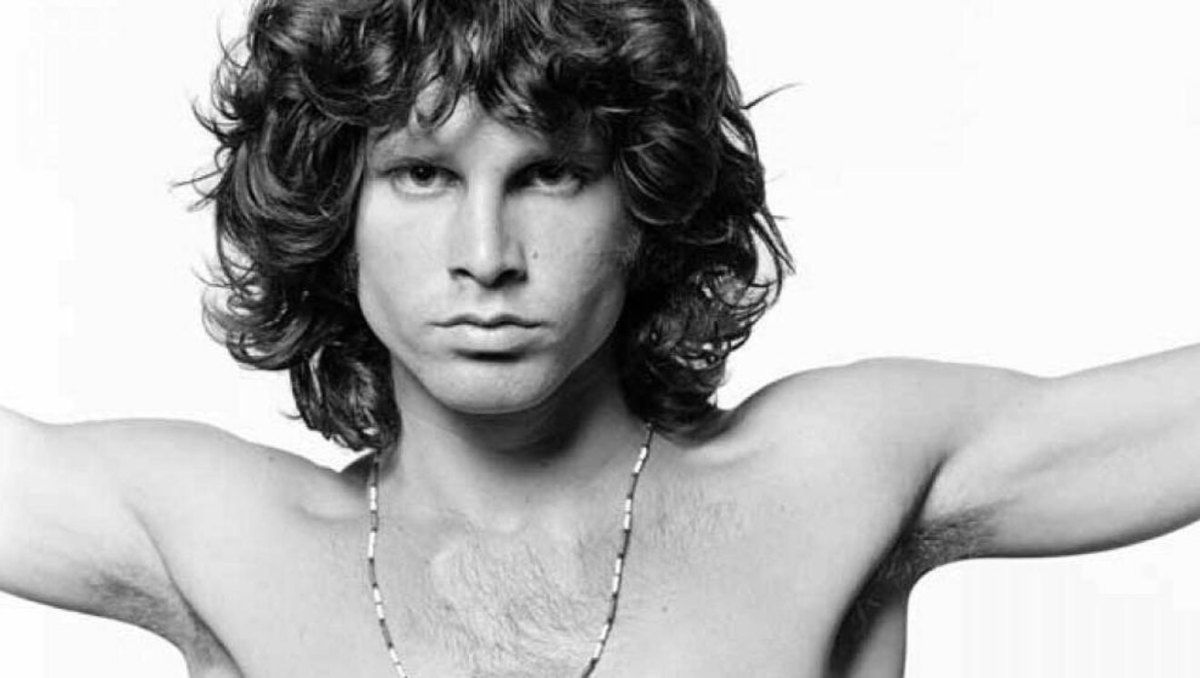 Jim Morrison es considerado por muchos como uno de los grandes exponentes del rock en toda la historia. Jim Morrison es considerado por muchos como uno de los grandes exponentes del rock en toda la historia.