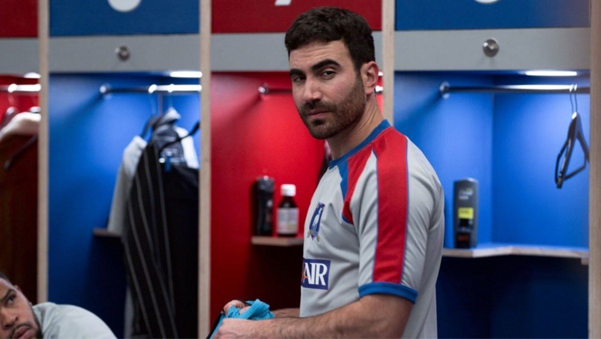 Un grupo de personas aseguran que Roy Kent de la serie Ted Lasso