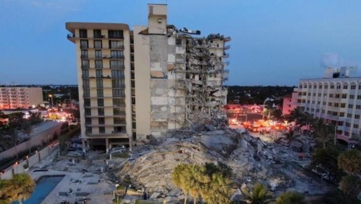 El edificio de Miami era considerado un riesgo ante la llegada de Elsa a la Florida. El edificio de Miami era considerado un riesgo ante la llegada de Elsa a la Florida.