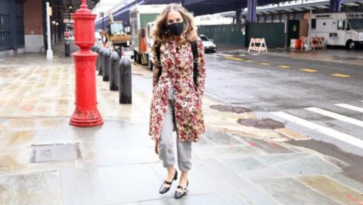 Sarah Jessica Parker con su atuendo. | Foto: vanguardia.com