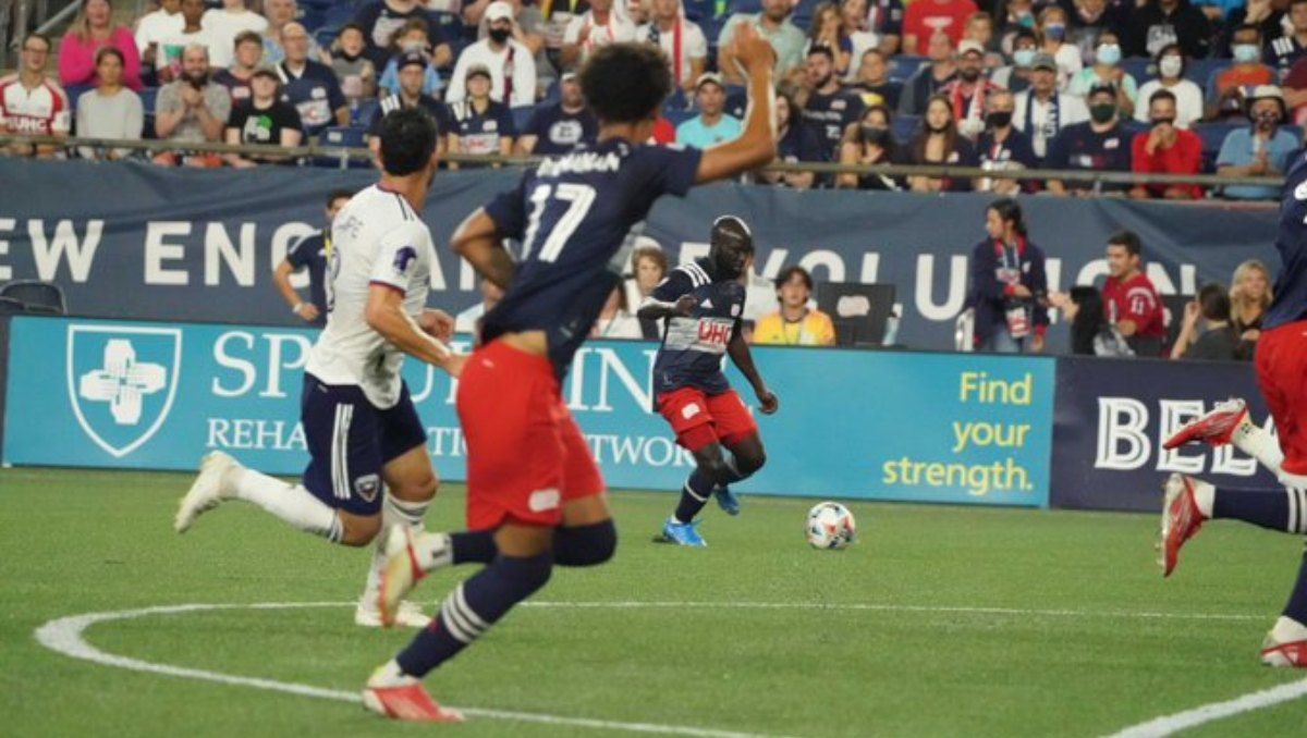 Resumen, Resultado, Goles y Tarjetas del partido New England Revolution - DC United (3-2)
