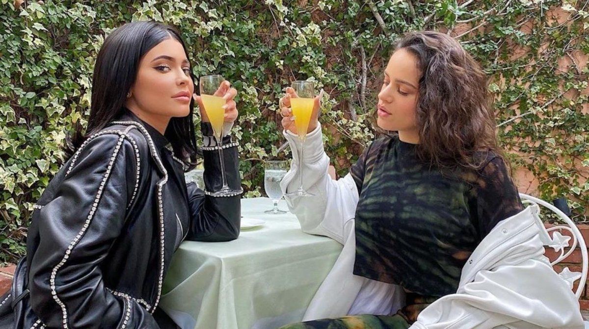 Kylie Jenner y Rosalía volvieron a ser amigas en Instagram