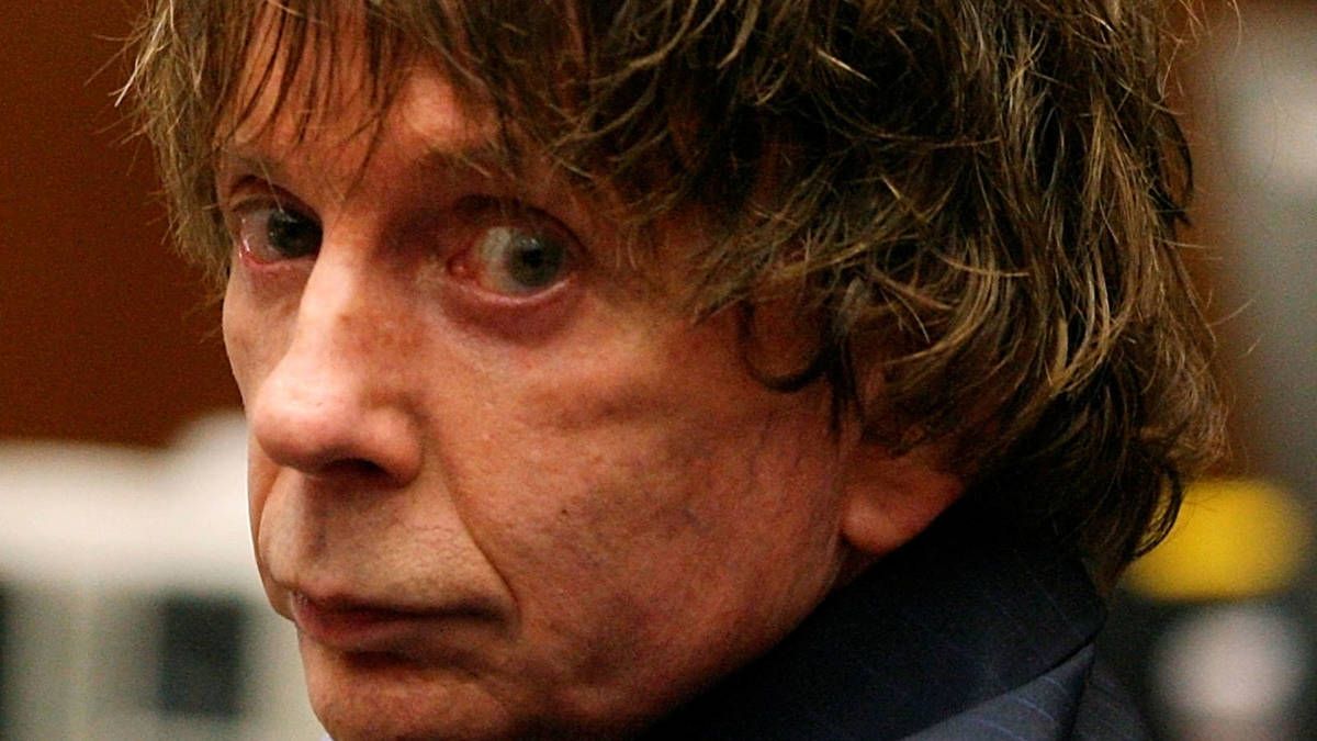 Phil Spector es mejor conocido por trabajar con distintas bandas y solistas