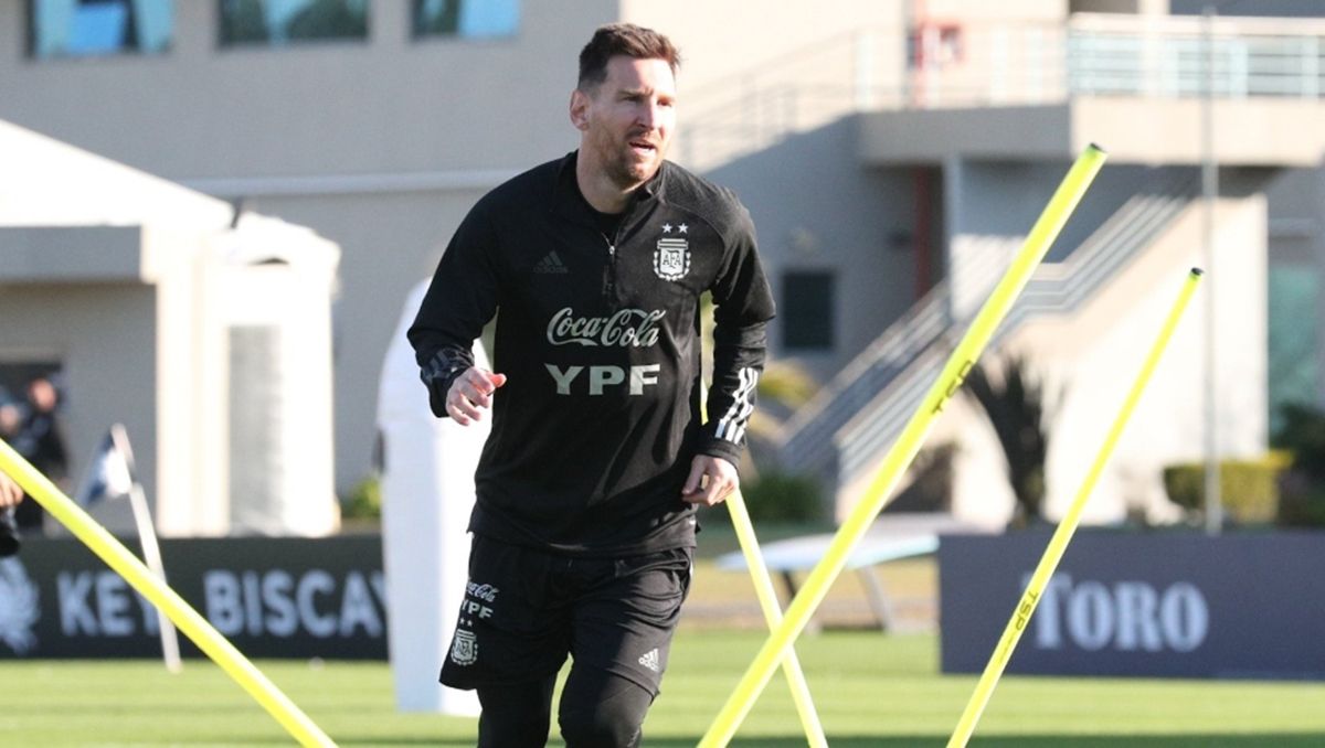 Messi se entrena en Buenos Aires desde la semana pasada para jugar la Copa América con la Selección Argentina