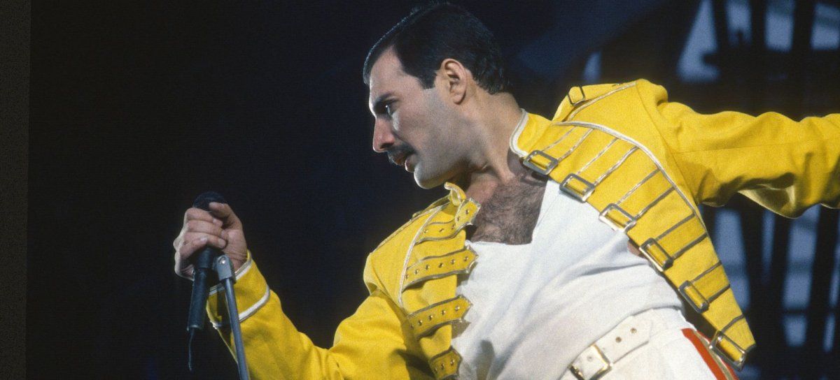 Freddie Mercury fue el vocalista de Queen Freddie Mercury fue el vocalista de Queen