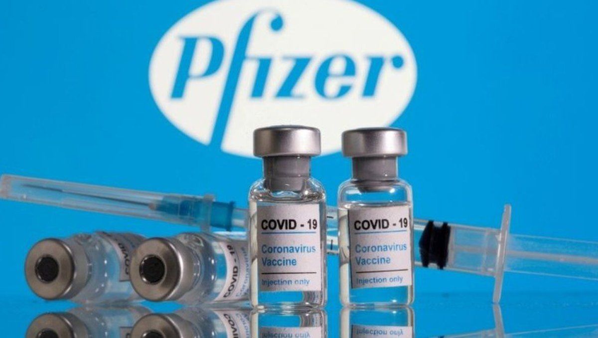 La vacuna de Pfizer ya cuenta con autorización plena para ser aplicada en EEUU.