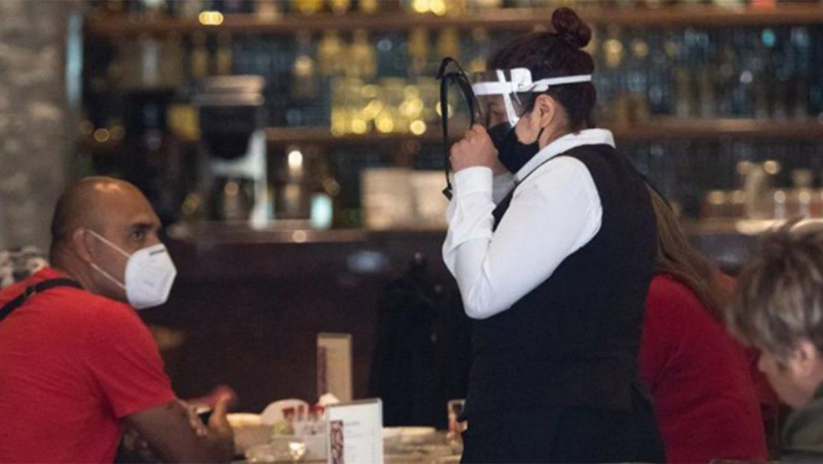 Piden declarar a la actividad de los restaurantes de CDMX como actividad esencial