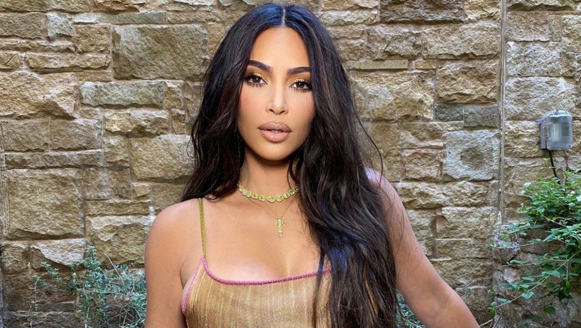 Kim Kardashian ha estado estudiando derecho. | Foto: glamour.mx