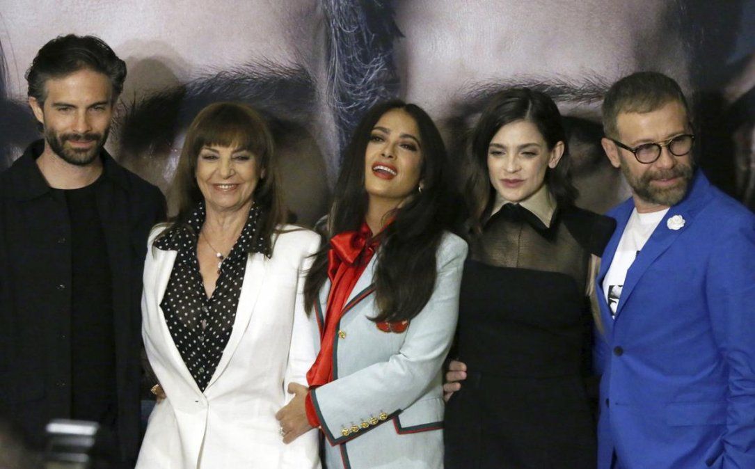 Monarca es una serie de televisión de Netflix