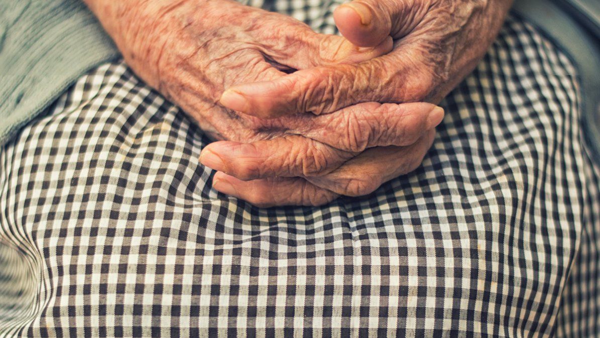 La víctima denunció a su hija y su yerno por violencia intrafamiliar