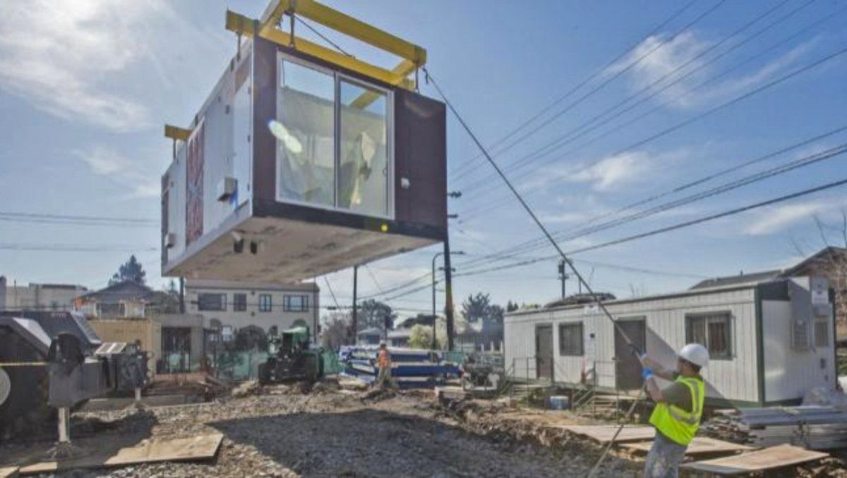 Las casas prefabricadas se están convirtiendo en una opción para quienes quieren comprar su primera vivienda.