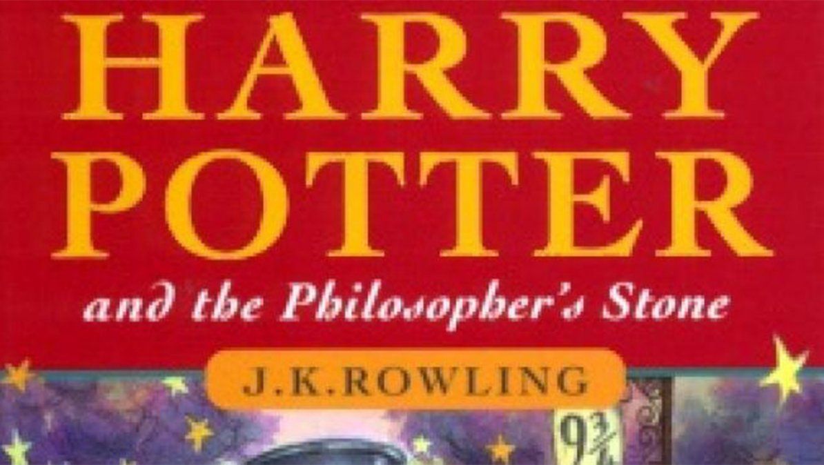 El ejemplar de Harry Potter fue impreso en 1997 | Foto: Mirror El ejemplar de Harry Potter fue impreso en 1997 | Foto: Mirror