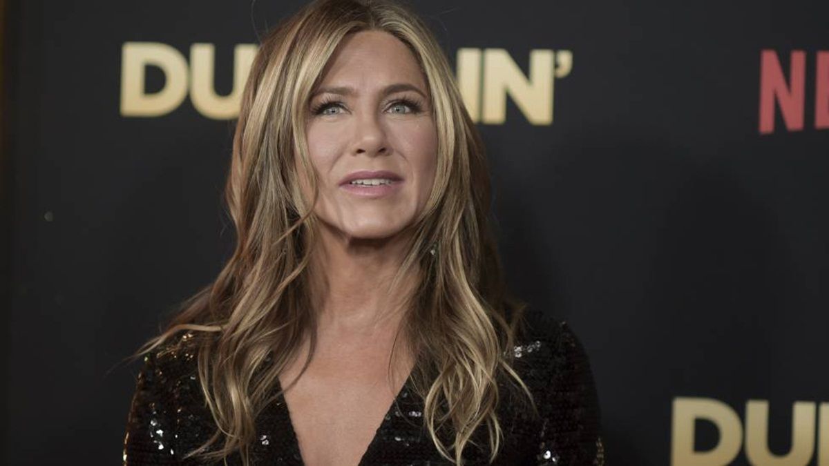 ¡No quiere novios famosos! Jennifer Aniston está lista para un romance ¡No quiere novios famosos! Jennifer Aniston está lista para un romance