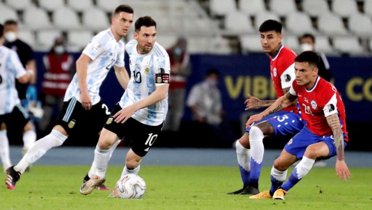 Argentina y Chile están empatados en el segundo lugar del grupo B de la Copa América.
