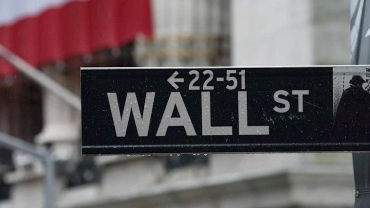 Wall Street retira apoyos a Donald Trump