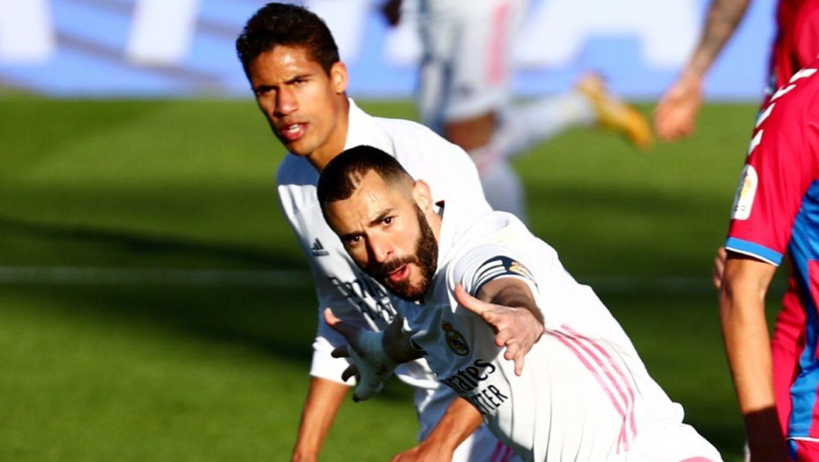 Real Madrid podría quedar de segundo si el Barcelona no gana este domingo. | Foto: marca.com