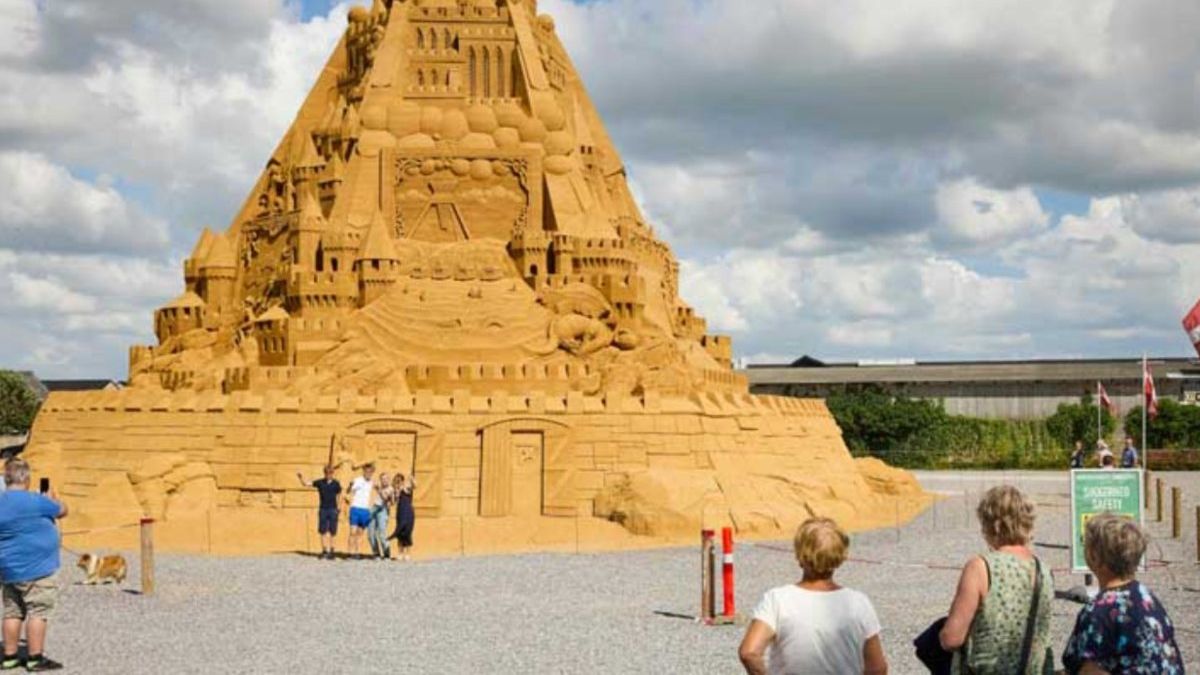 Construyen en Dinamarca el mayor castillo de arena del mundo