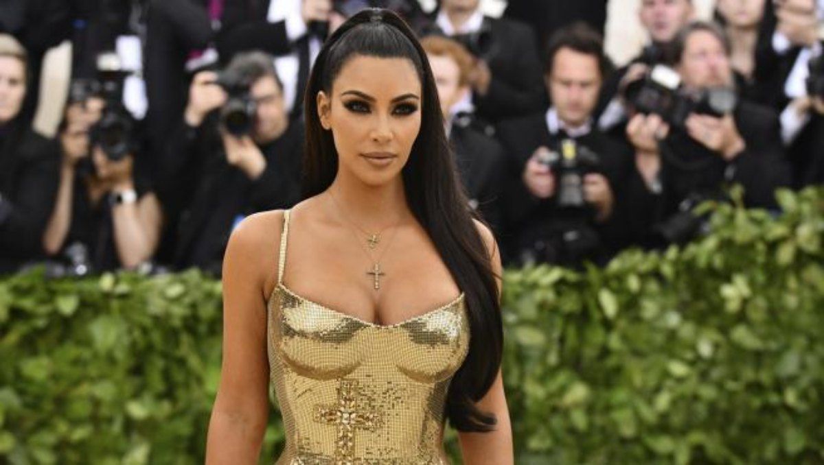 El equipo de seguridad de Kim Kardashian planea pedir una orden de distanciamiento contra el hombre. El equipo de seguridad de Kim Kardashian planea pedir una orden de distanciamiento contra el hombre.