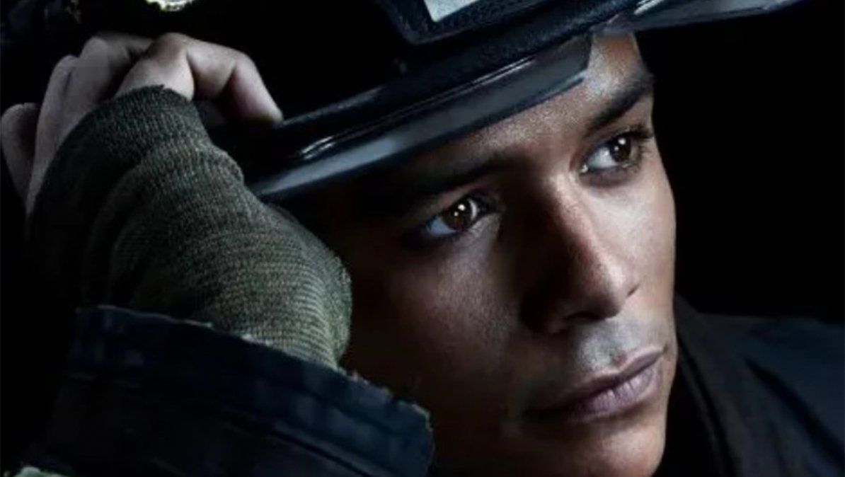 Charlie Barnett en Chicago Fire | Foto: NBC