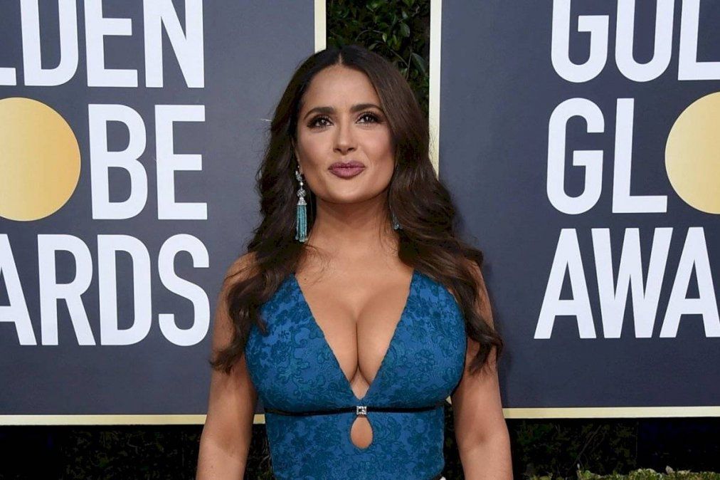 Salma Hayek es una actriz mexicana de 54 años