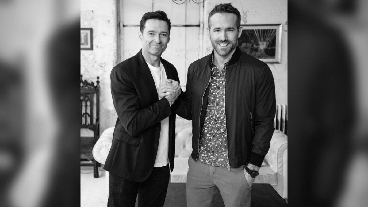 Crece rivalidad entre Hugh Jackman y Ryan Reynolds