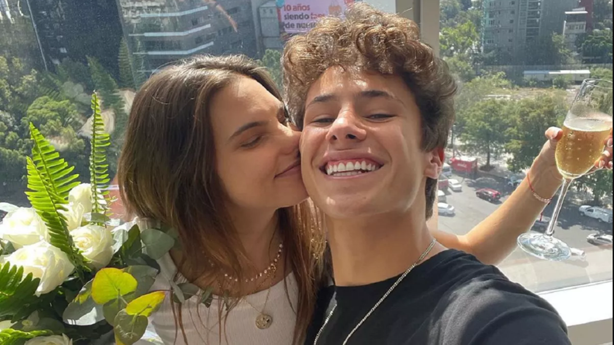 Macarena Achaga y Juanpa Zurita: ¡Al fin juntos!  