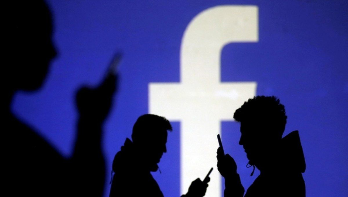 Facebook planea reducir la política en feeds de noticias