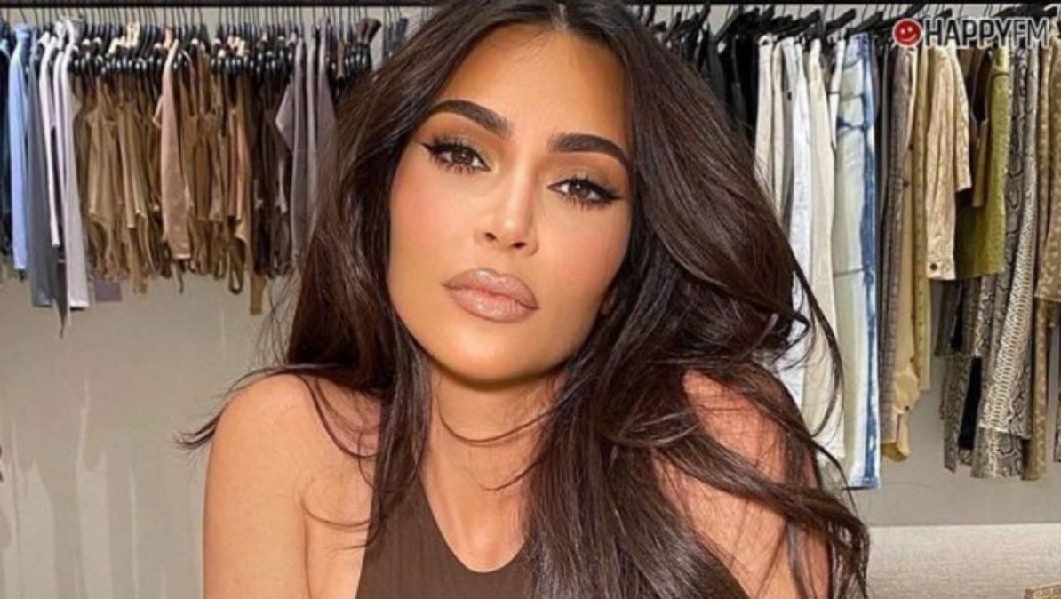 Kim Kardashian volvió a su estilo sensual en las redes