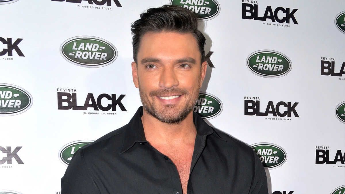 Julián Gil: En mi casa soy el rey femenino