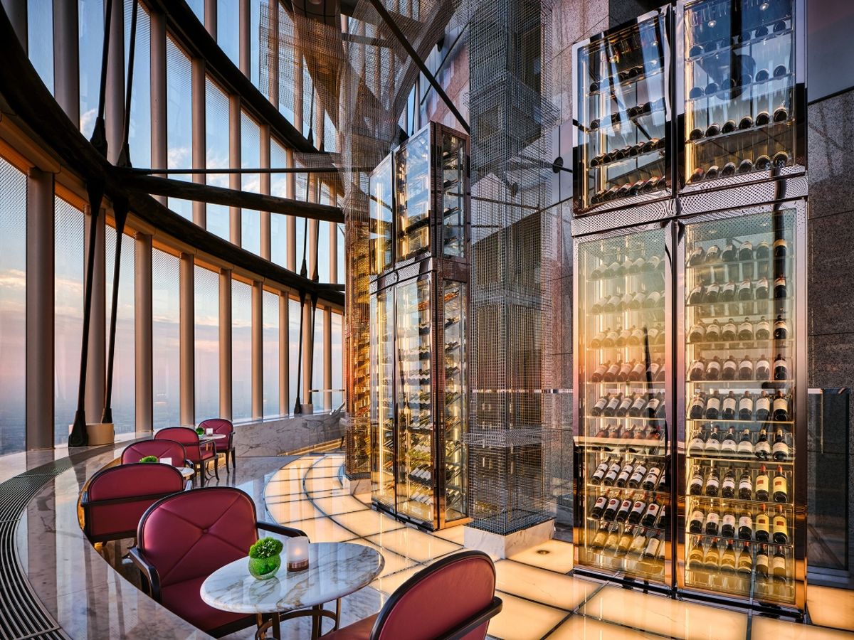 Fotos: Abre sus puertas el hotel de lujo más alto del mundo