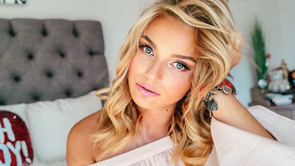 Irina Baeva y Renata Notni calentaron las redes ¡con el mismo traje de baño!