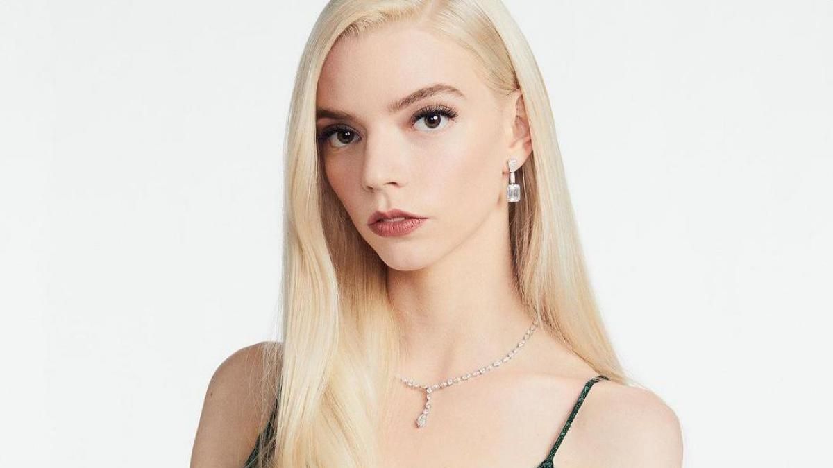 Anya Taylor-Joy va a terapia para lidiar con la fama y el estrés Anya Taylor-Joy va a terapia para lidiar con la fama y el estrés