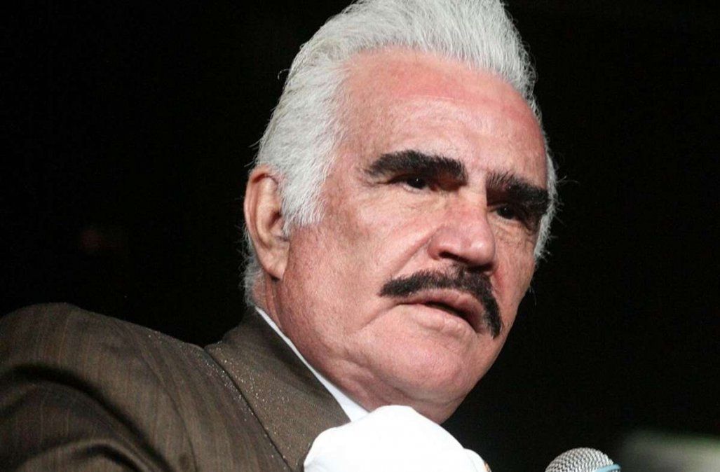 Vicente Fernández fue culpado de acosador sexual