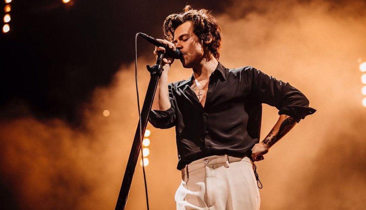 El cantante Harry Styles se encuentra en la promoción de su segundo disco