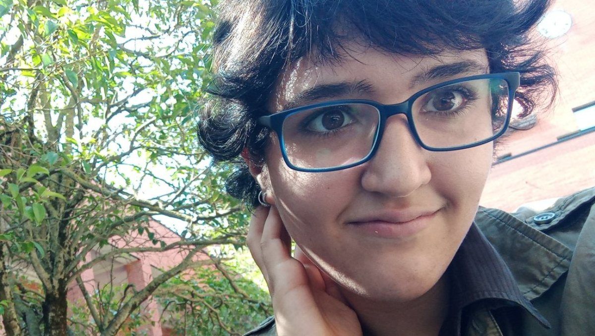 La joven aseveró a través de su cuenta en Twitter que había sufrido maltrato físico y abandono.