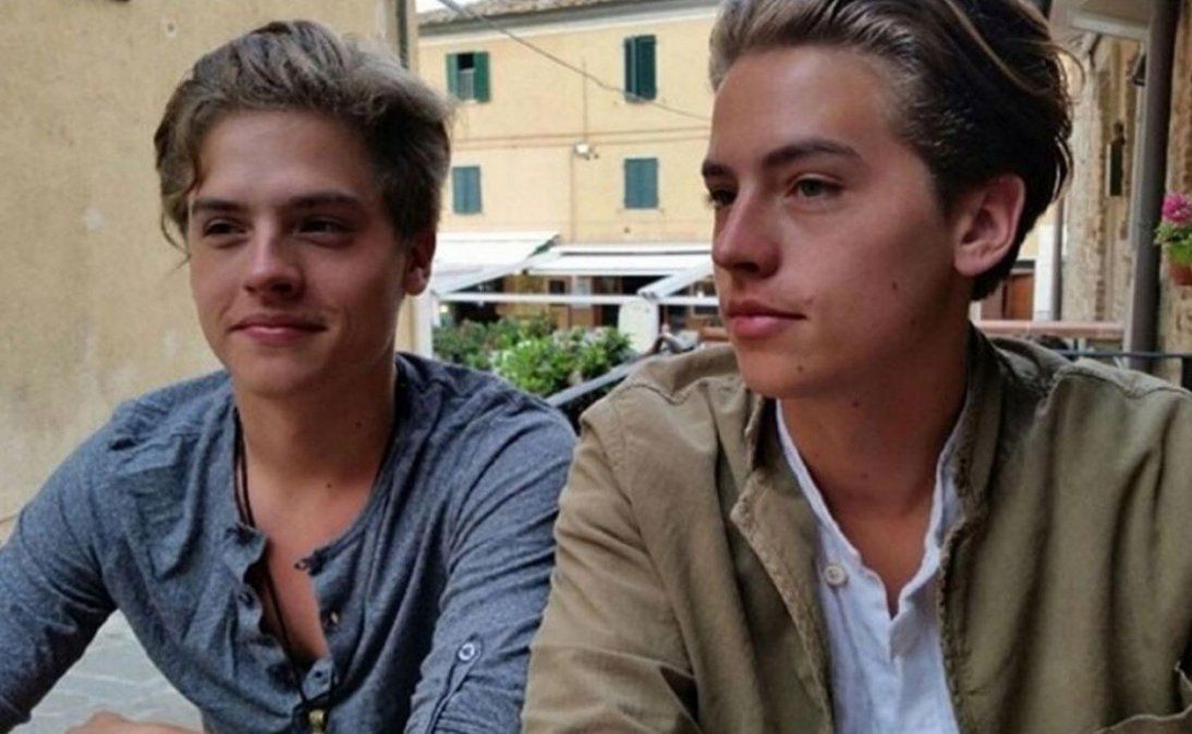 Dylan y Cole son unos gemelos estadounidenses de 28 años