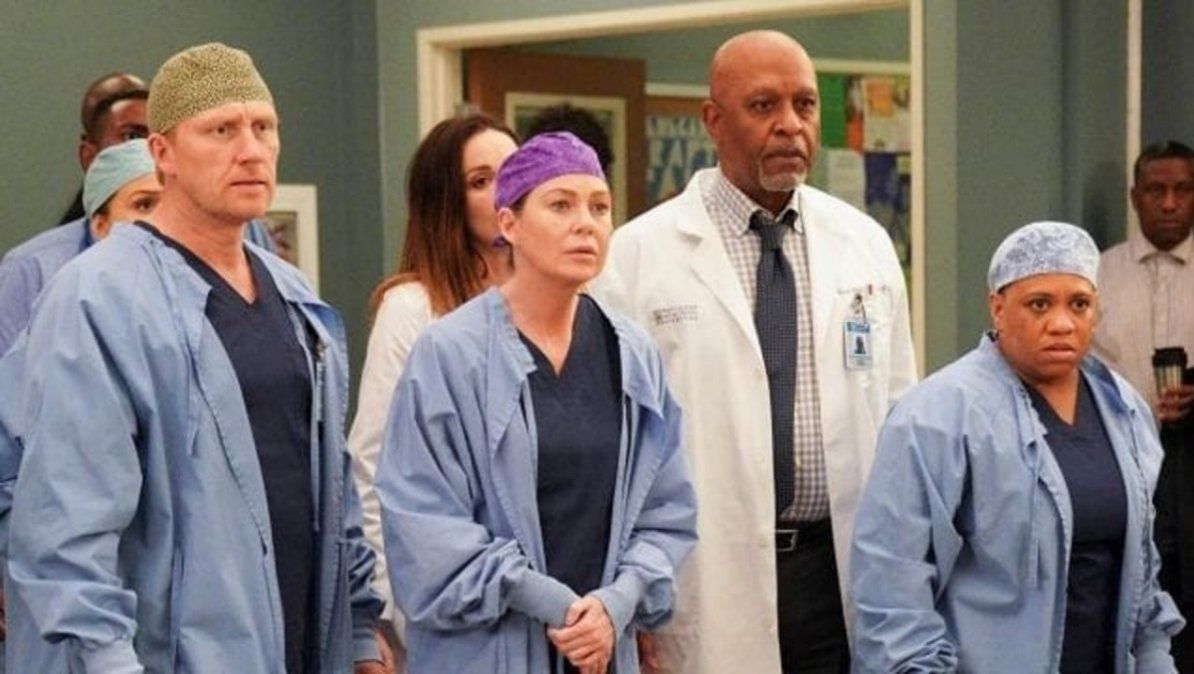 Durante las 17 temporadas de Greys Anatomy nacieron varios romances dentro del set de grabación. Durante las 17 temporadas de Greys Anatomy nacieron varios romances dentro del set de grabación.