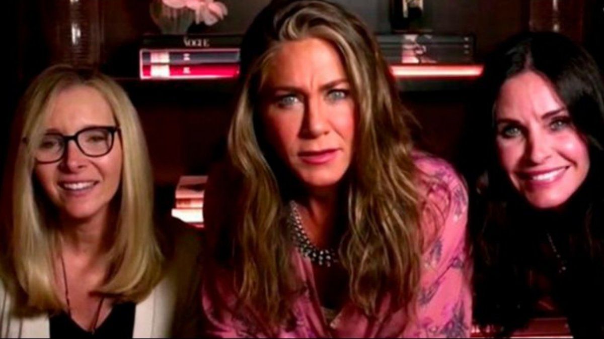 Friends: Revive el reencuentro de las actrices en los Emmy