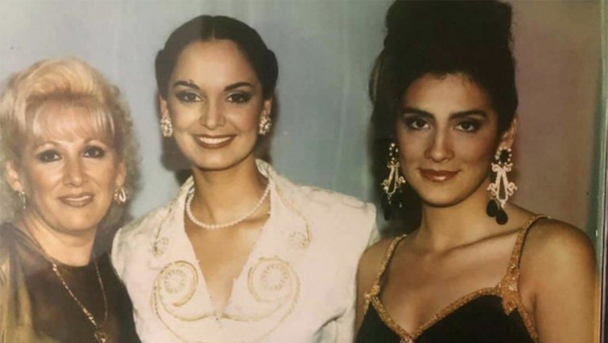 La ex participante de Big Brother conoció a Lupita Jones en 1996 | Foto: @azalialanegra (Vía Twitter) La ex participante de Big Brother conoció a Lupita Jones en 1996 | Foto: @azalialanegra (Vía Twitter)