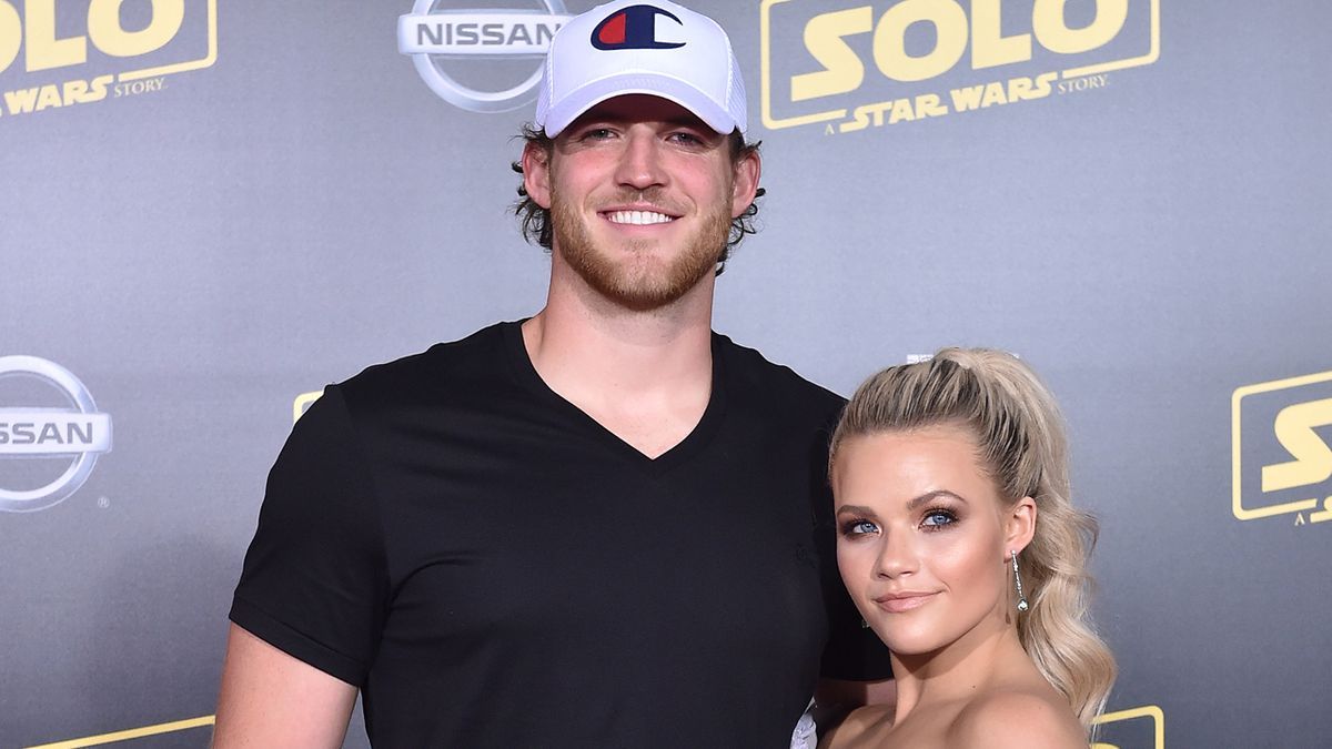 La estrella de Dancing with the stars se casó con su pareja de la infancia