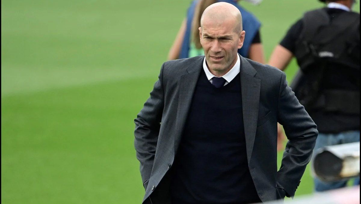 Zinedine Zidane ya no estará al mando del Real Madrid. | Foto: eluniversal.com.mx