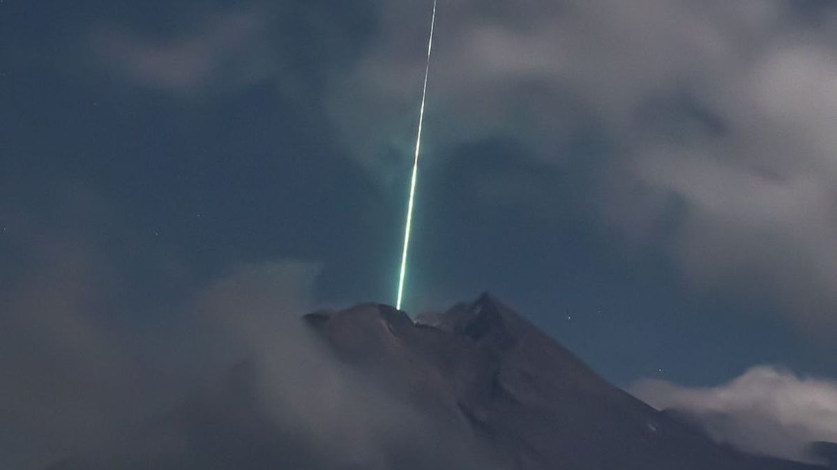 Así se vio el impacto del meteorito en Indonesia