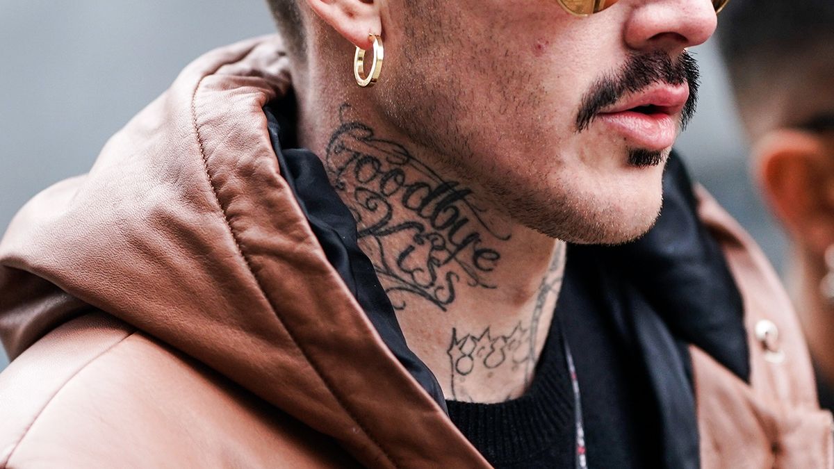 Tatuaje en el cuello: ¿Qué tanto duele esa zona?